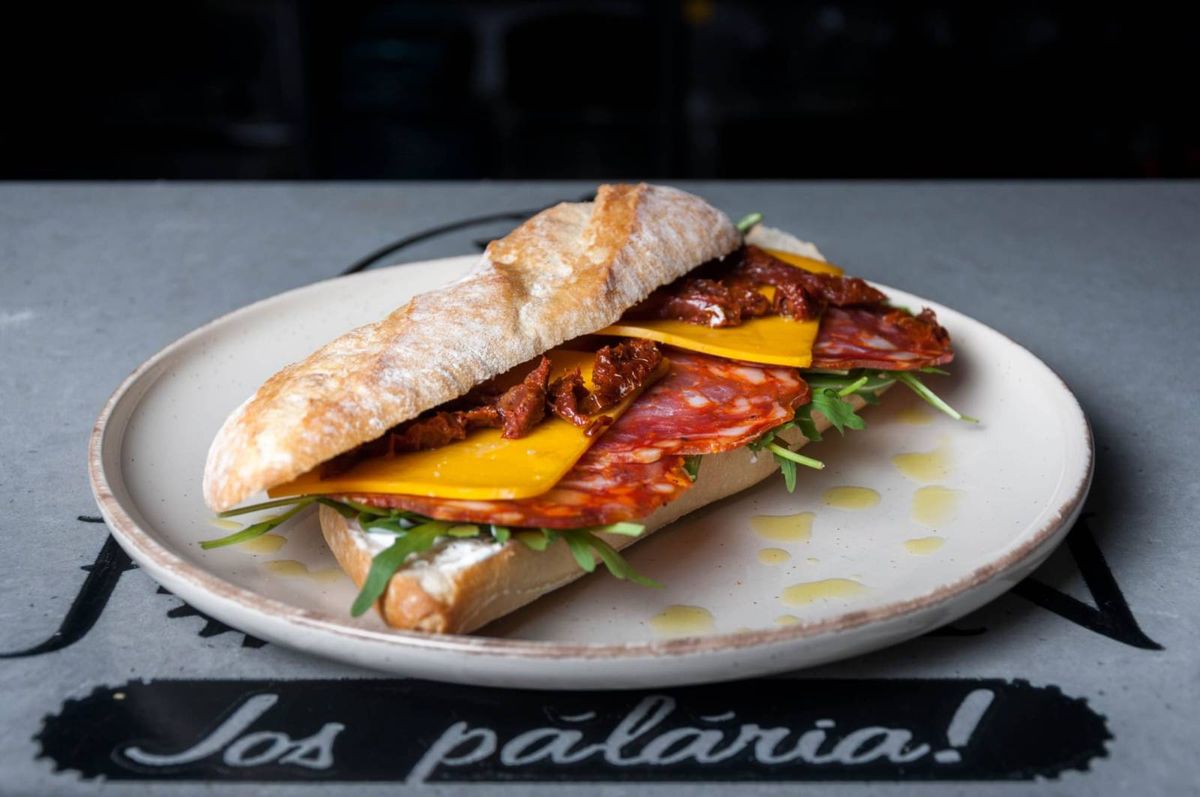 Sandwich  cu Ventricina